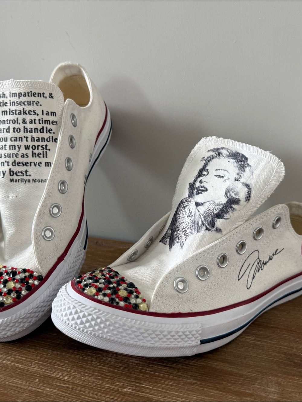 Custom Marylin Monroe Canvas Low-Top Slip-On Sneakers in Off-White/ Red Accent